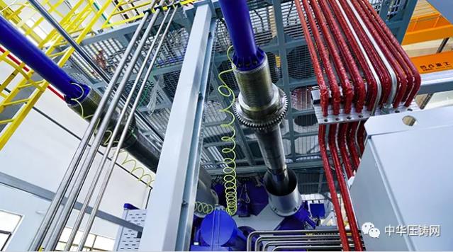 新突破！海天金屬3500T壓鑄機首件重型卡車變速箱殼體下線