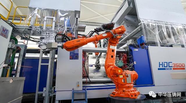 新突破！海天金屬3500T壓鑄機首件重型卡車變速箱殼體下線