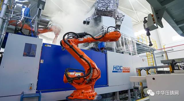 新突破！海天金屬3500T壓鑄機首件重型卡車變速箱殼體下線